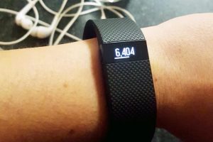 fitness wearables - fitbit charge hr